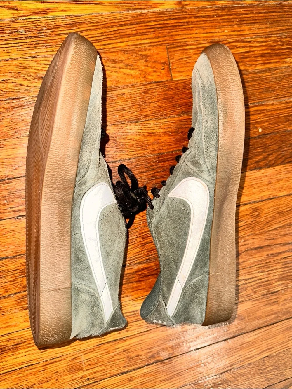 Men’s 7.5 Nike Killshot 2 Green Suede White Leather Swoosh